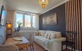 Bohema - Przytulne Mieszkanie Blisko Centrum I Dworca, Parter, Balkon, Park, Parking